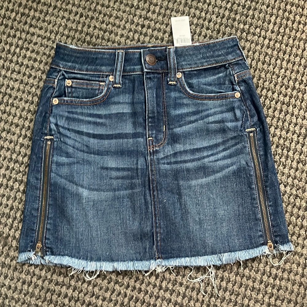 American eagle next level stretch jean skirt with zippers